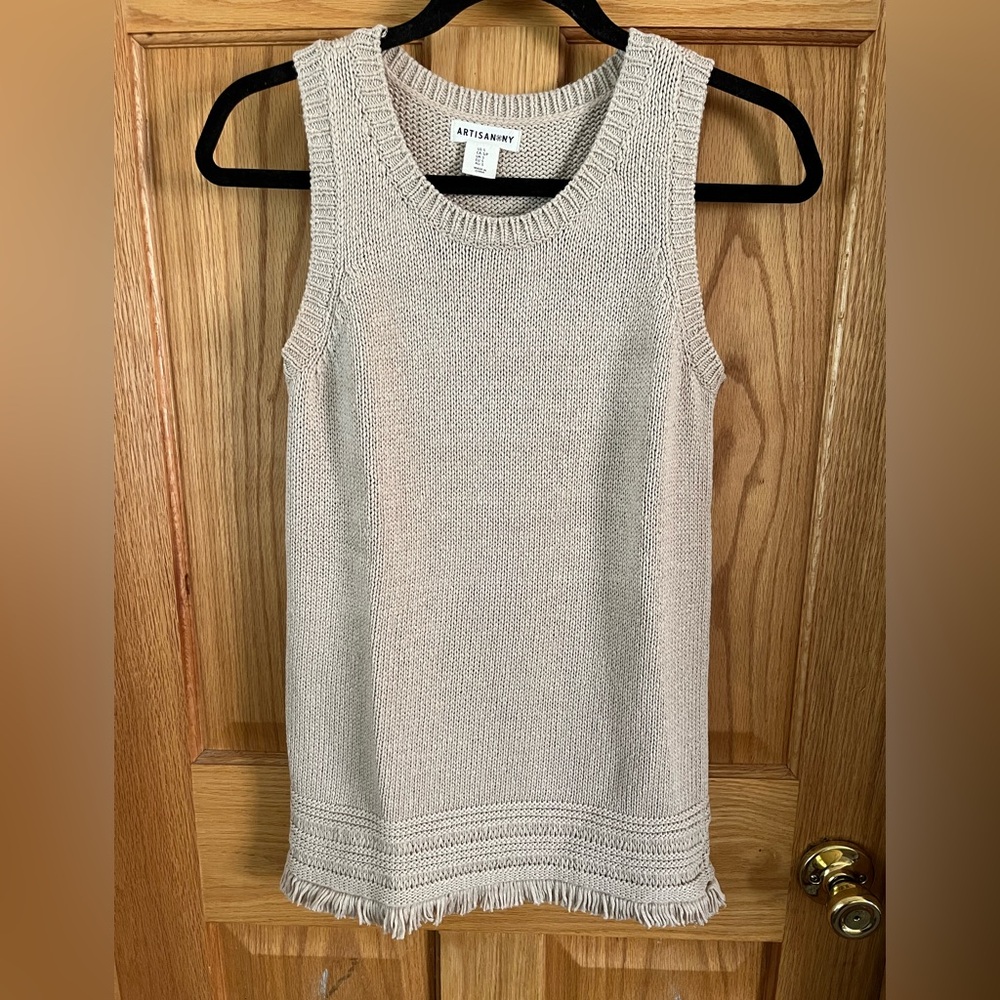 Artisan Ny Taupe Knit Pullover